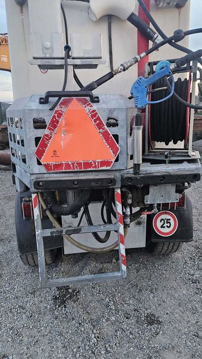 Boschung PONY P4T 4X4