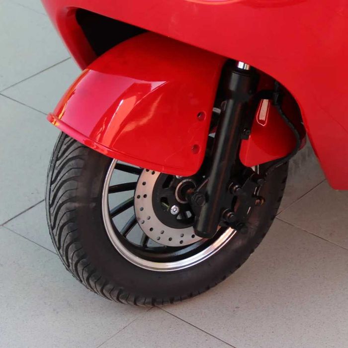 Триместна електрическа триколка RED GOLF 2000W/60V/25Ah