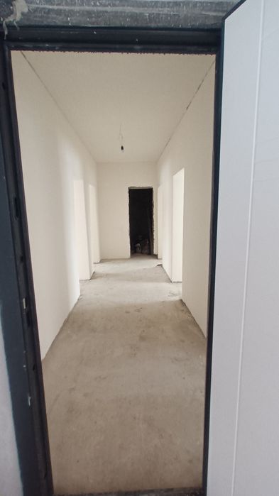 Kosmetikaga tayyor xolatda uy sotiladi