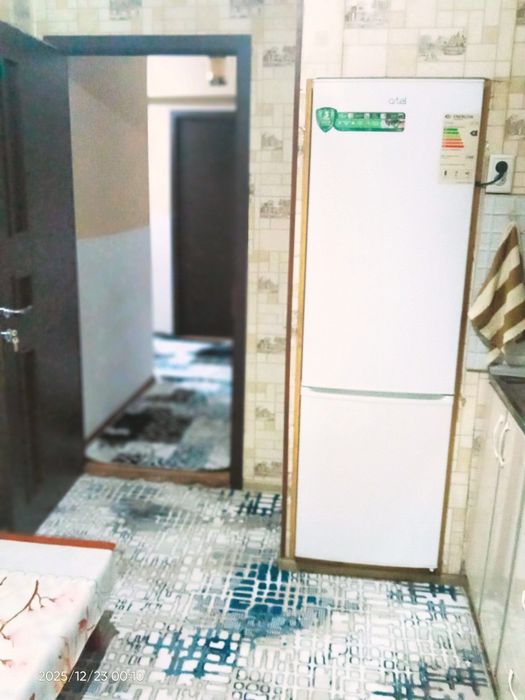 Oilaga sheriklikga srochna kvartira beriladi 1 xonasi