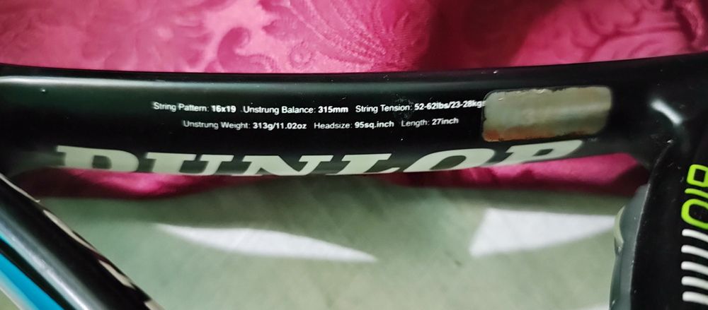 Rachete de tenis profesionale DUNLOP Biomimetic M 200 max Din carbon