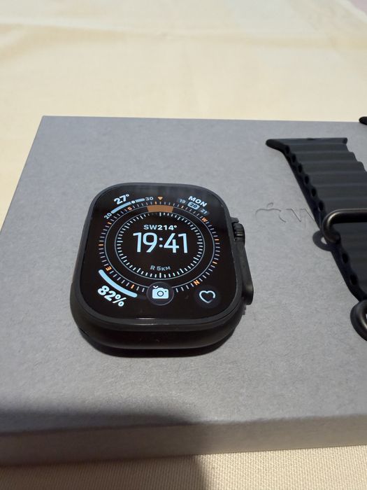 Apple Watch Ultra 3 Cellular  49mm black Titanium