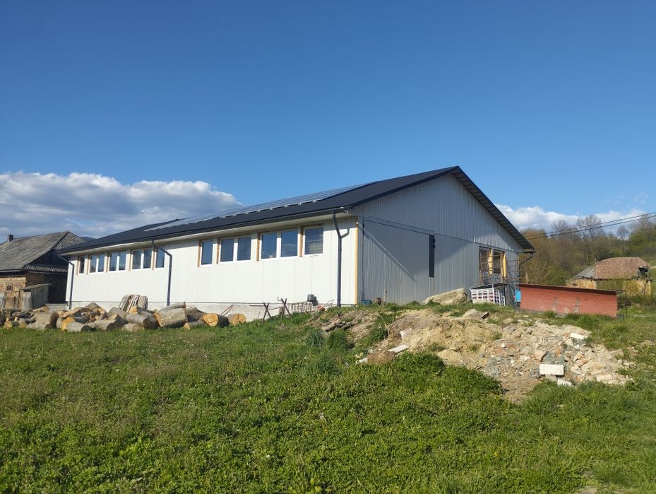 Vand afacere-Hala,casa si atelier tamplarie -Inau-Tg Lapus