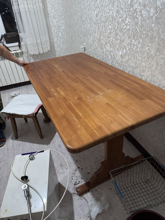 Дубовый стол наст дерево