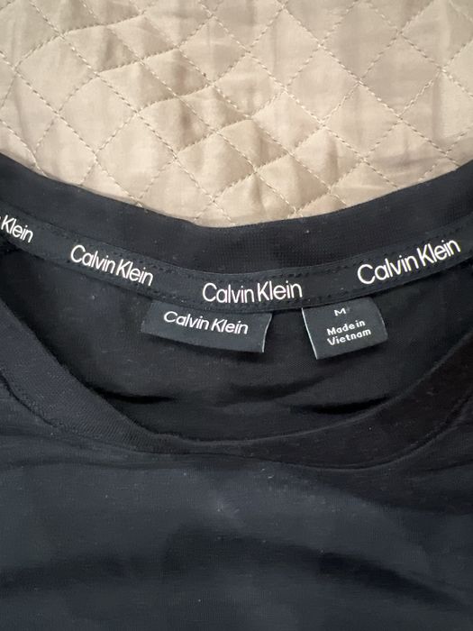 Футболка черная Calvin Klein