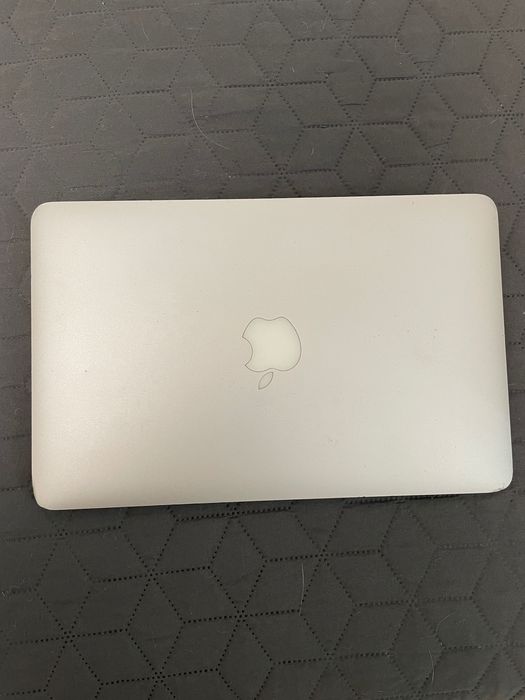 MacBook Air 2011-2012