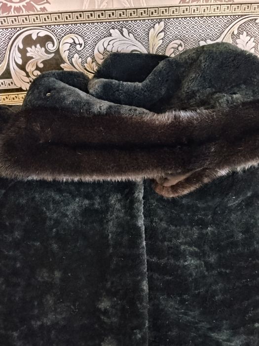 Продам натуральную дубленку
