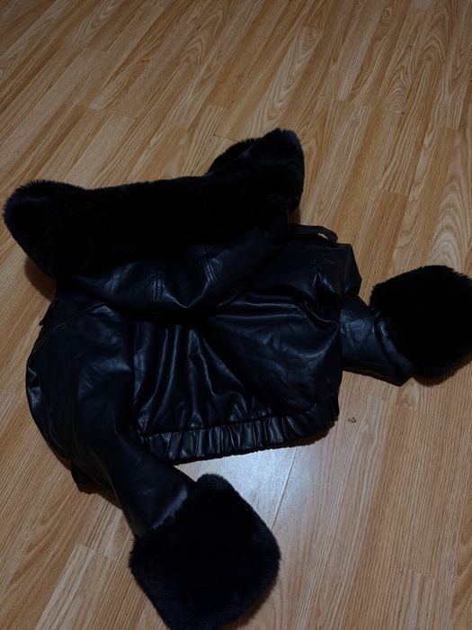Дамско кожено яке с пух