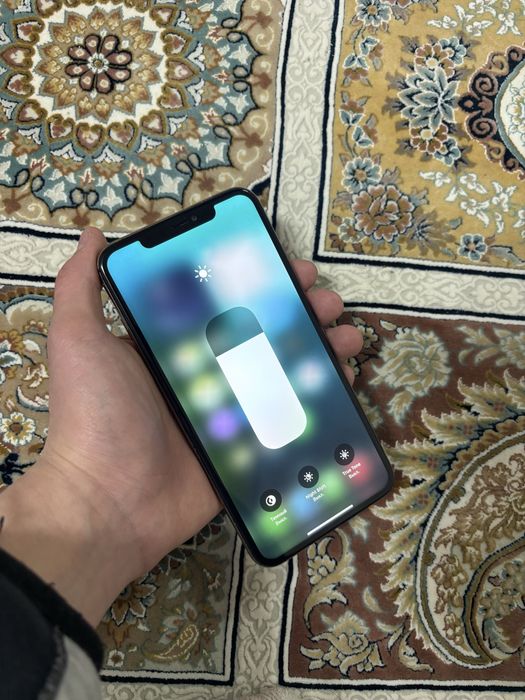 Срочно продам айфон хс мах