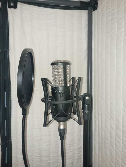 Cursuri mix-master (1 la 1) Studio de inregistrari  Mix/master 450 ron