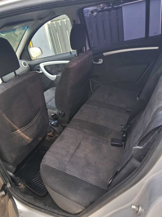 Vand Dacia Sandero 2008