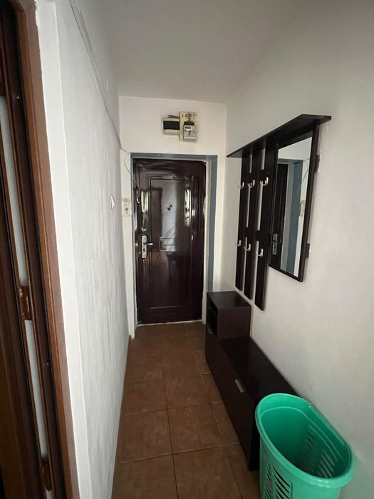 Închiriez garsonieră Craiova[brazda]