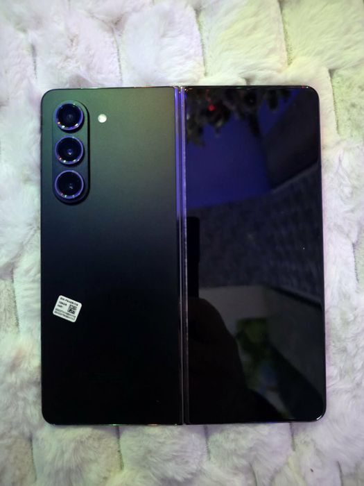 vand galaxy z fold 5