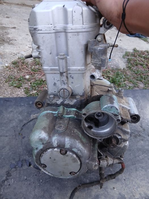 Vând sau dezmembrez motor Bashan 250cc