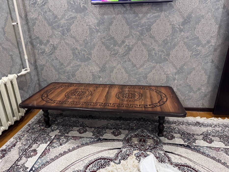 Xontaxta    sotiladi   skaterti.    bilan birga    holati zur yangiday