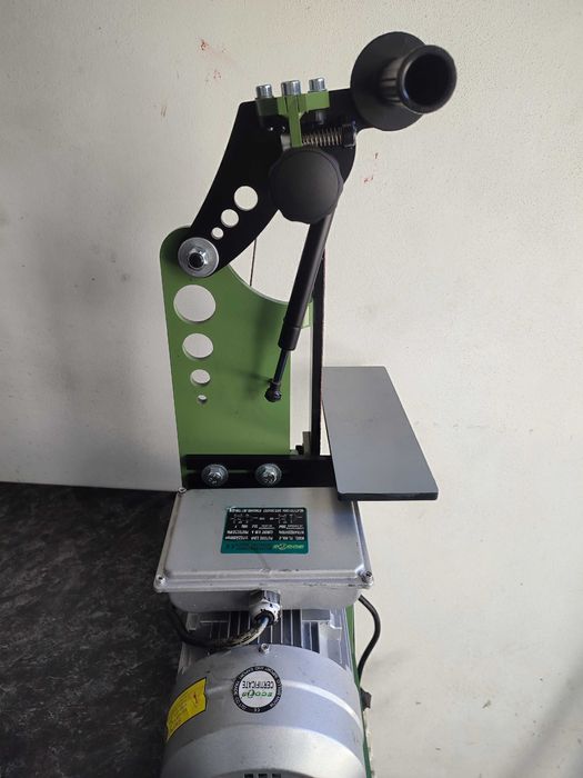 Polizor cu banda Belt grinder