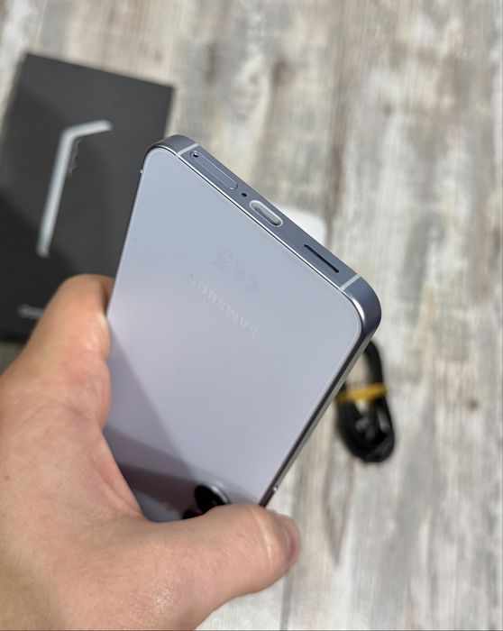 Samsung Galaxy S25 5G 128 GB Лизинг Yettel