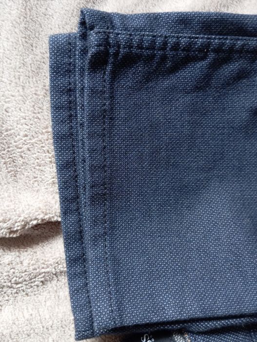 Pantaloni Hugo Boss 365 slim fit marimea 33/32