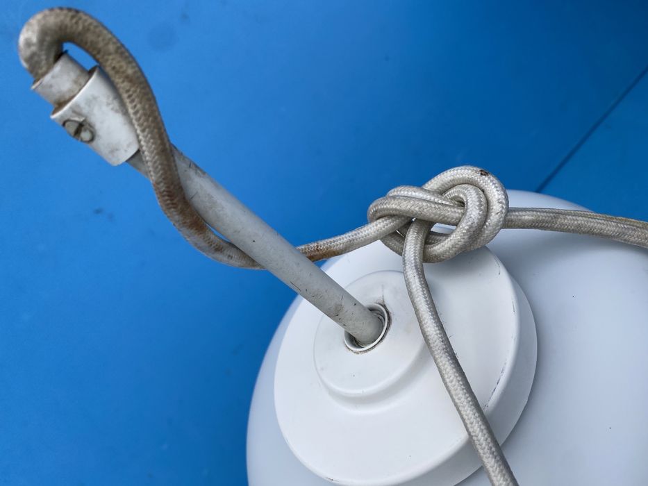 Дизайнерски полилей от дания 1970 - млечно стъкло