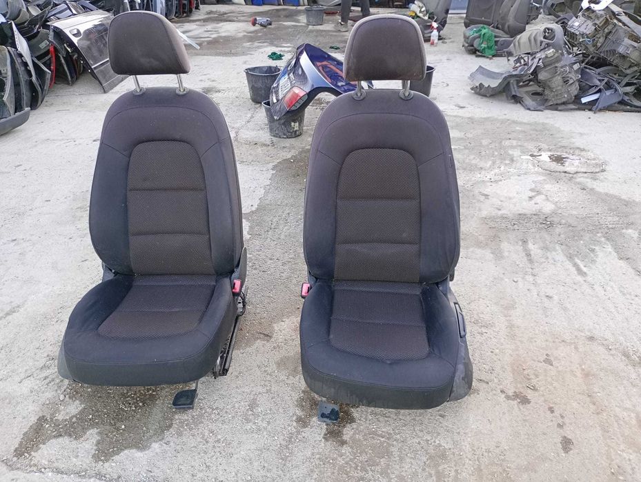 Scaune fata audi A4 b8 500 ron