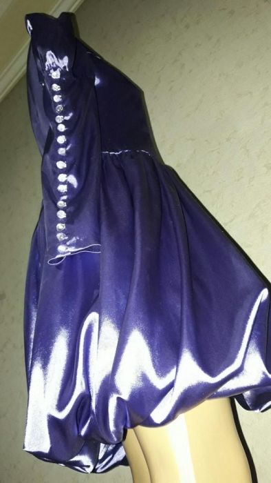 Платье фиолетового цвета