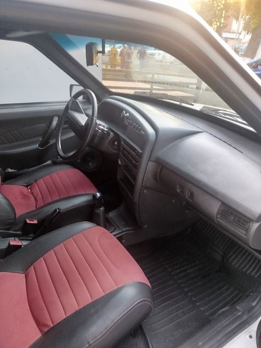 Продается автомобиль марки Лада