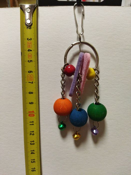 Играчка за  малък и среден папагал,играчки(папагали корела и др.птици