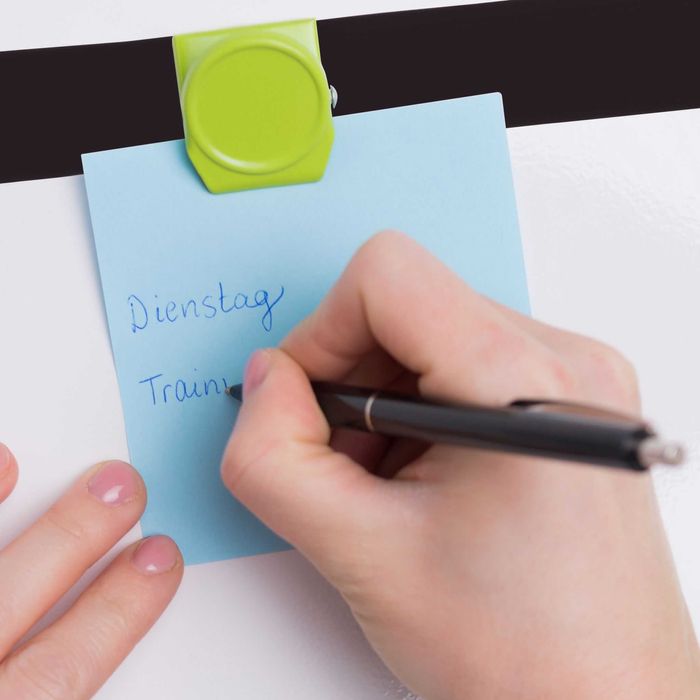 Banda magnetica autoadeziva cu dispenser 19mm x 5m