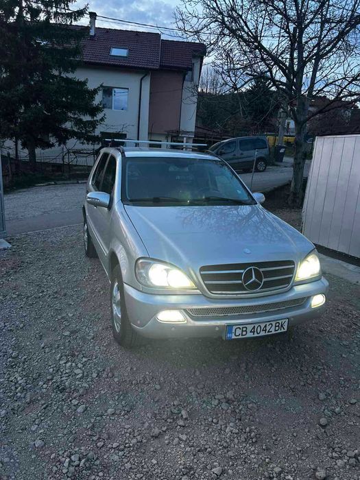 Mercedes-Benz ML 270