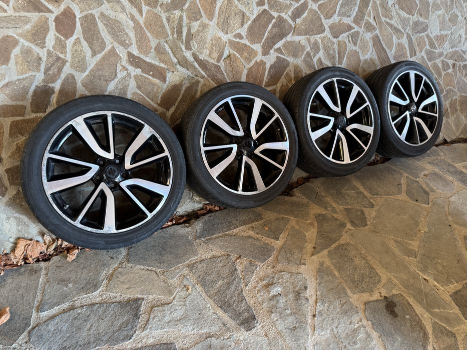 Jante Nissan Qasqhai R19 OEM