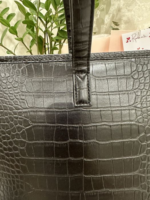 Черная сумка New Yorker