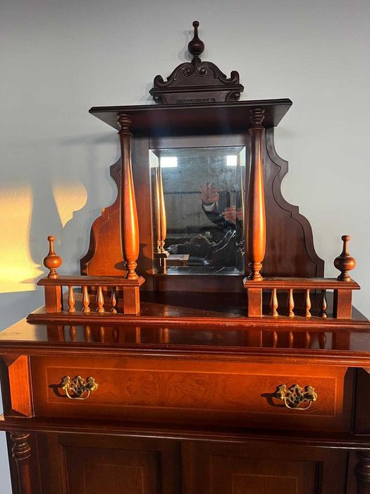 Credent vechi/Comoda,recent reconditionat!