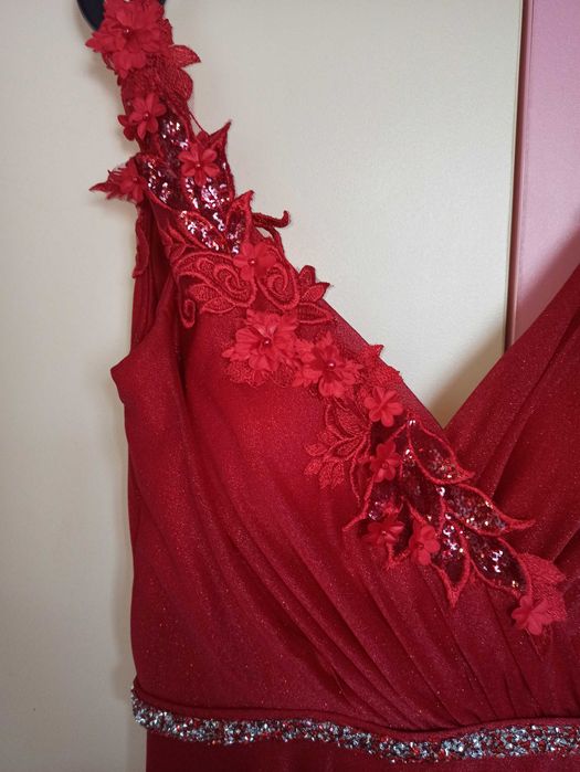 Абитуриентска/бална/официална рокля