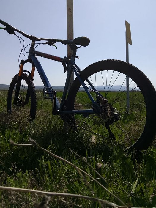 Продам срочно велосипед AVA STORM