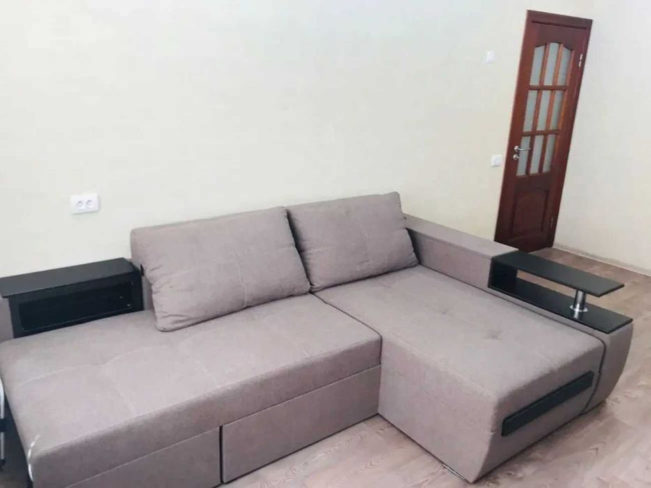 Дава се под наем Едностаен апартамент в София, Център - 45 кв.м за 356.49 € - Снимка #1