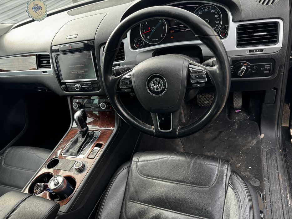 Dezmembrez touareg 7 p negru CRC CJM 3.0 tdi