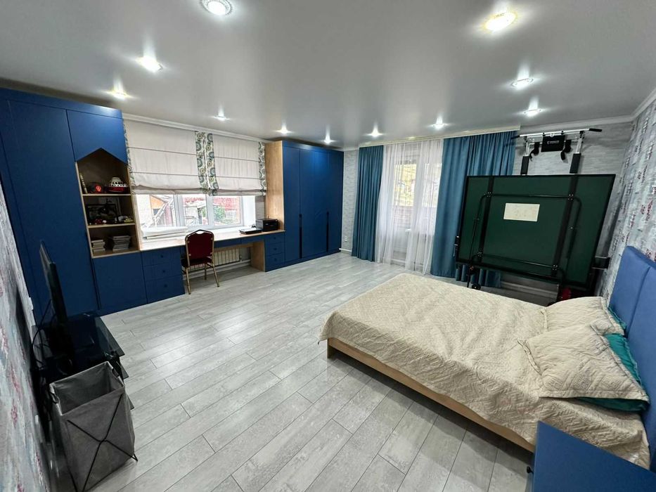 В продаже 6ти ком коттедж Переулок Лыжный 3