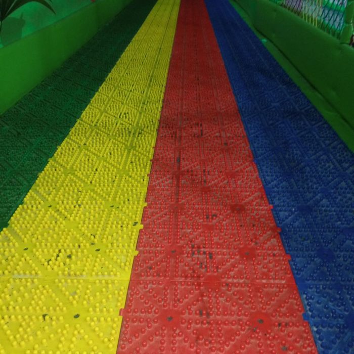 Продается покрытие для горки