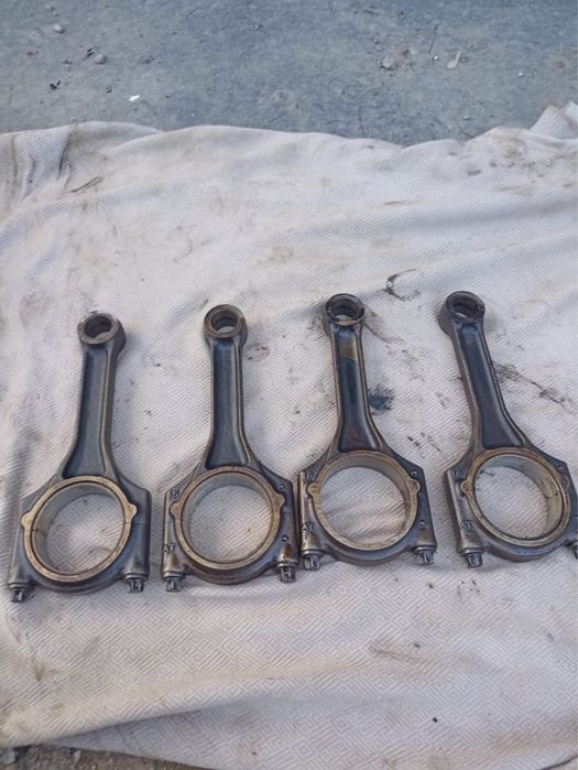 Запчасти на машину