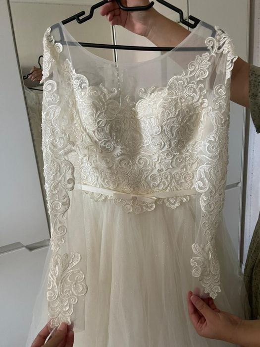 Свадебный платье