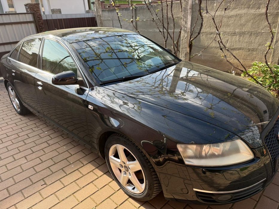 Audi A6 quattro Benzina 2.4