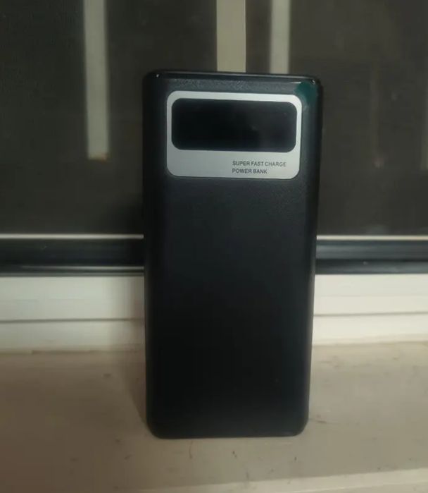 Преносима батеря (power bank)