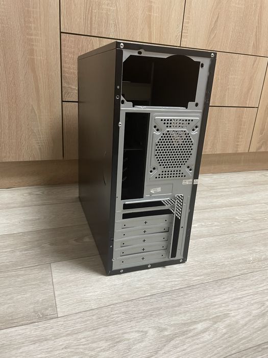 Продам корпус для ПК