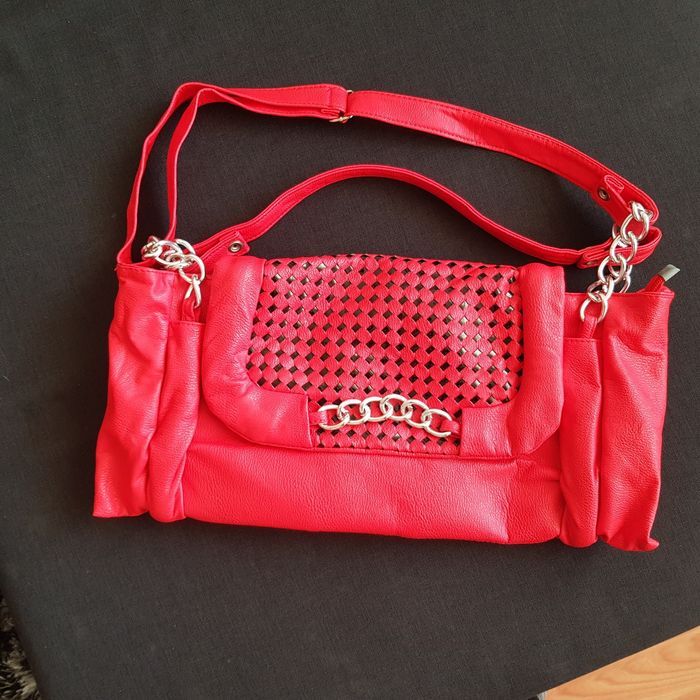 Дамска чанта