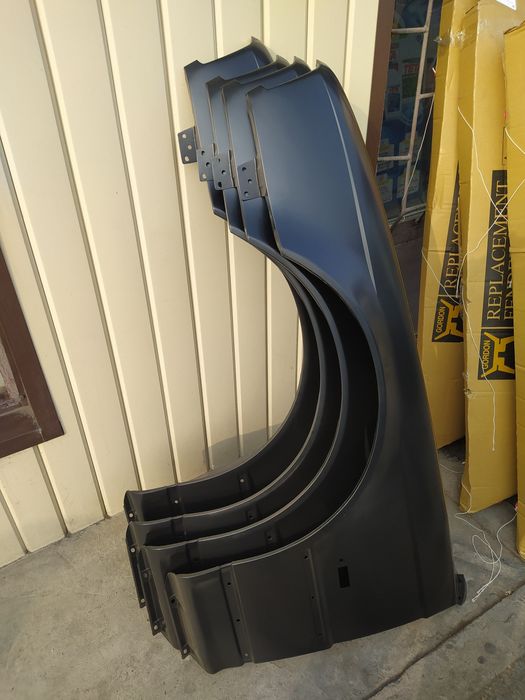 Крылья BMW E34 перед