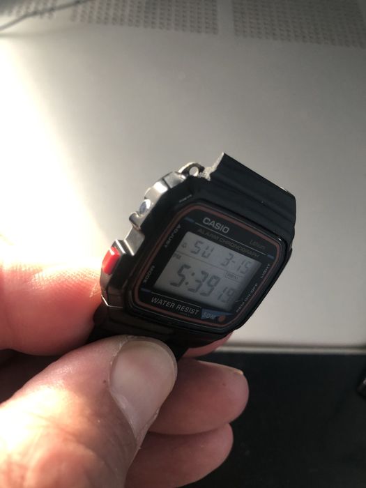 Часовник Casio W-48 B