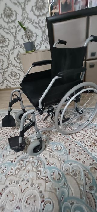 Домашния инвалидная коляска