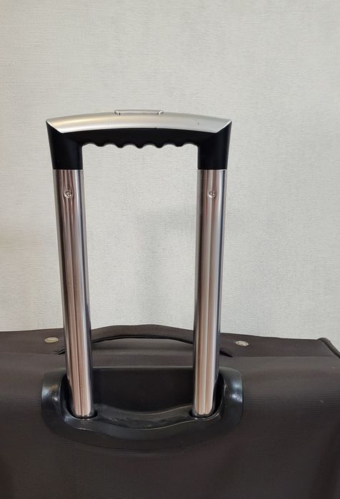 Чемодан большой, размер L