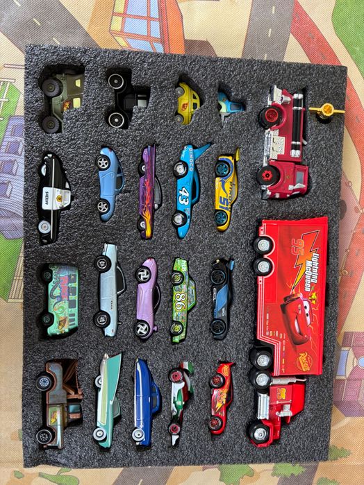 Набор персонажей из м/ф Тачки (Маквин) 21 штука