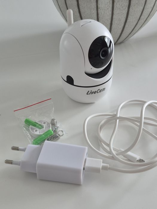 WiFi камера LiveCam Full HD 1080p / бебефон / YCC365 Plus